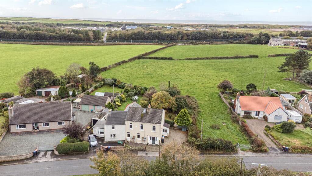 Whitegate, Stubble Green, Drigg4